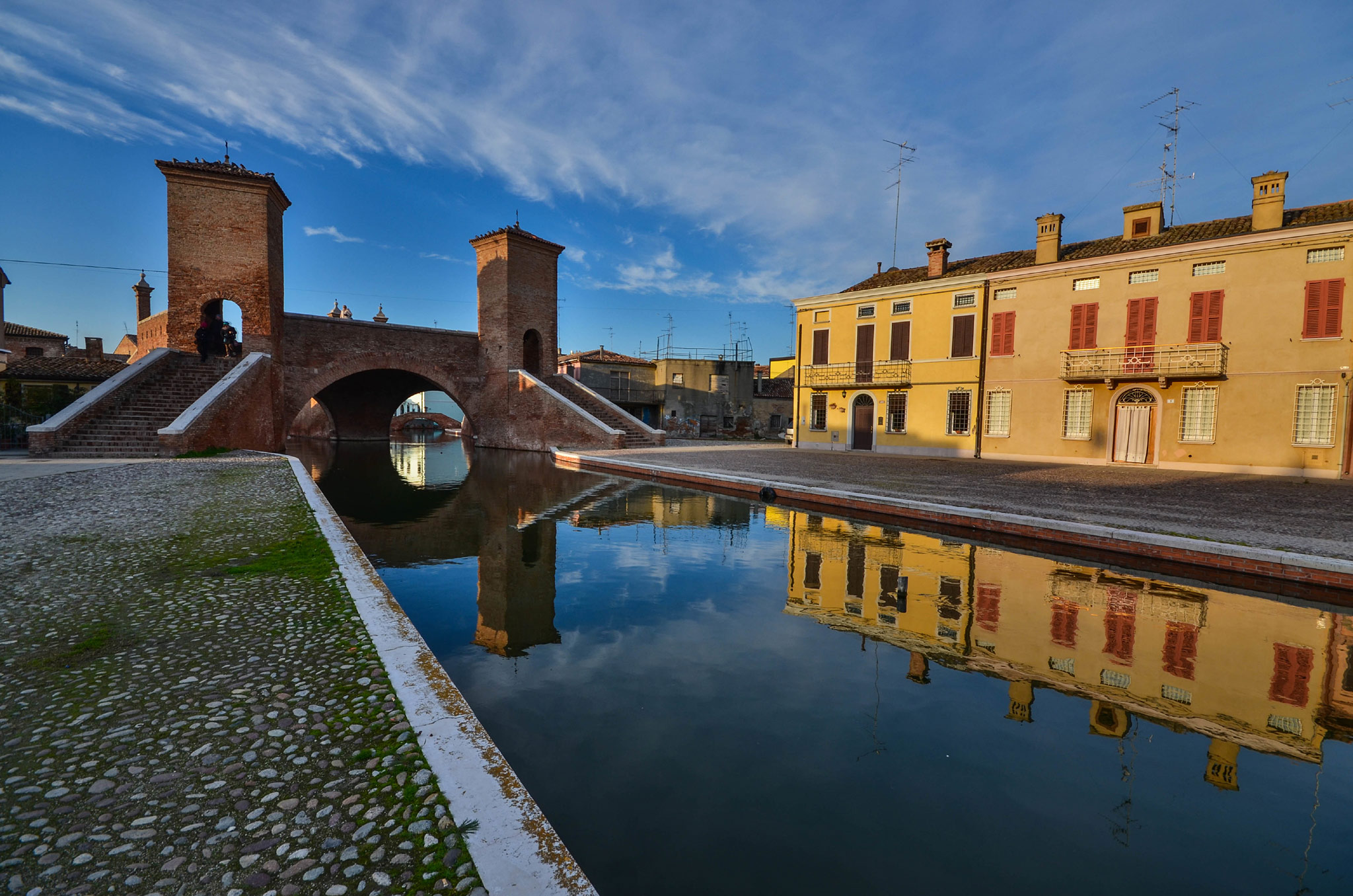 Comacchio (Photo license: CC BY-NC-SA 2.0)